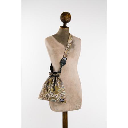 Mod Chocolate/Cream Paisley Drop-in Bag