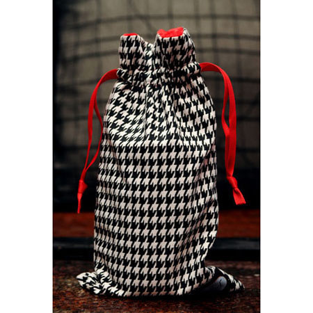 Mod Personal Accessories Houndstooth Bag 6x10.5 inch