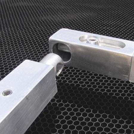 Matthews 8' x 8' Quick Corner Frame Break-A-Part