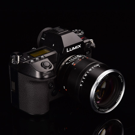 Mitakon Zhongyi Speedmaster 50mm f/0.95 Mark III Lens for Leica L