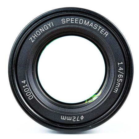 Zhongyi Speedmaster 65mm f/1.4 レンズ Amazon.com : Mitakon Zhongyi Speedmaster 65mm f/1.4 Lens for
