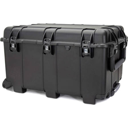 Nanuk 975 Wheeled Waterproof Standard Hard Case without Foam Insert, Black