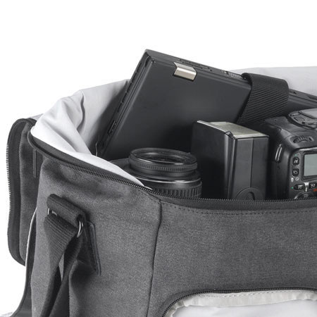 National Geographic Walkabout Medium Camera Satchel