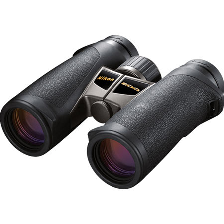 Nikon 10x32 EDG Roof Prism Binocular with 6.5 Degree Angle of View, Black