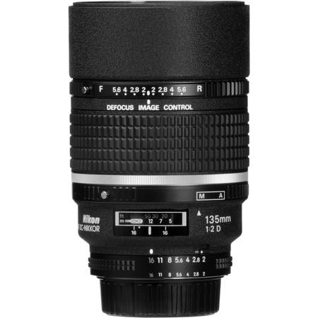 Nikon 135mm f/2 AF-D DC Nikkor Lens with Hood
