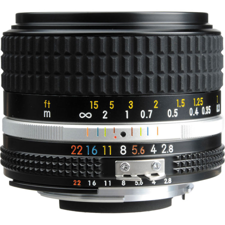Nikon 28mm f/2.8 AIS Manual Focus Lens