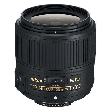 Nikon 35mm f/1.8G AF-S ED NIKKOR Lens for DSLR Cameras USA with Basic Bundle