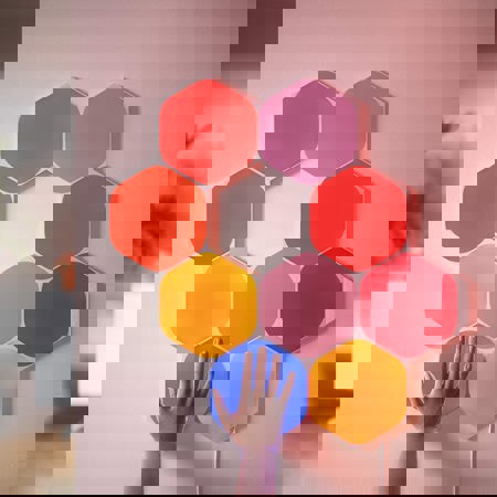 ナノリーフ　Nanoleaf Shapes Hexagons Nanoleaf Shapes LED Wall Lights, RGBW Smart Wall Panels with