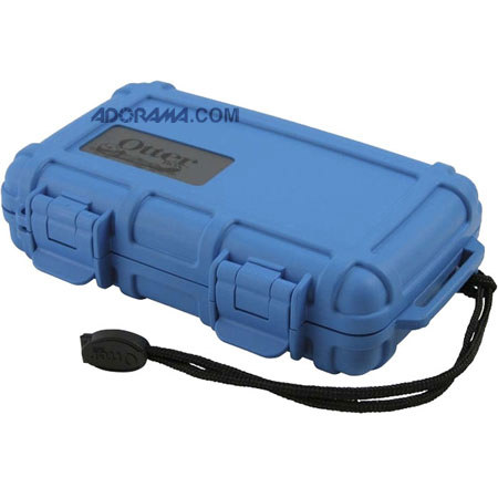 The OtterBox 2000 UW Case, Waterproof to 100feet Blue