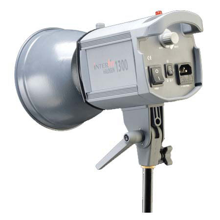 Interfit Photographic Halogen Light Head, 650w to 1300w, with Reflector and Lamps.