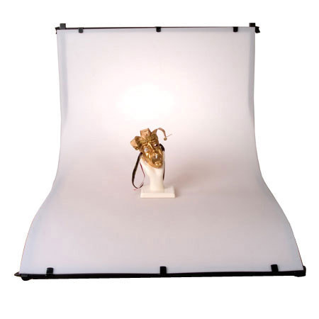 Interfit INT300 Table Top Studio, Plastic 26x32x26in