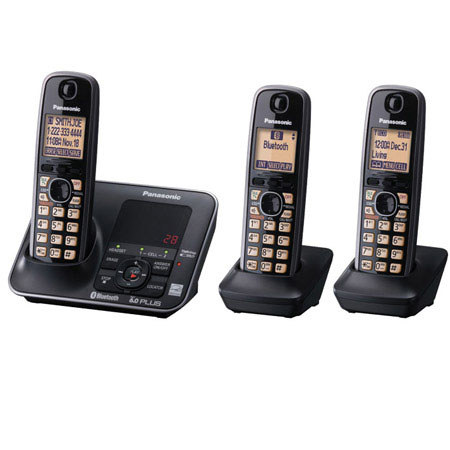 Panasonic KX-TG7623B Link-to-Cell Bluetooth Answering System with 3 Handsets