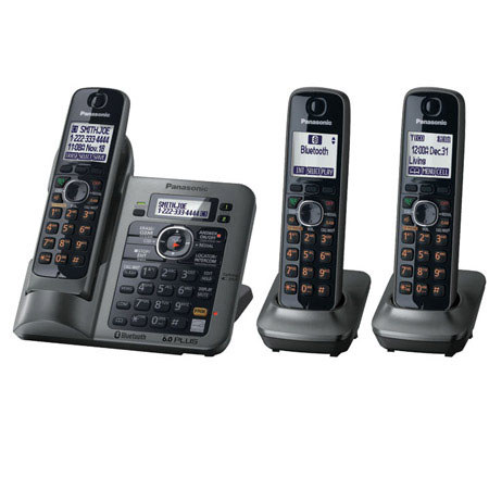 Panasonic KX-TG7643M Link-to-cell Bluetooth Answering System, 3 Handsets, Gray