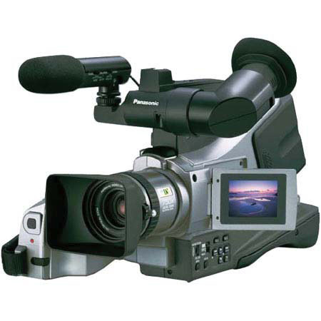 Panasonic NVMD9000 "PAL" Professional Mini-DV Video Camcorder.