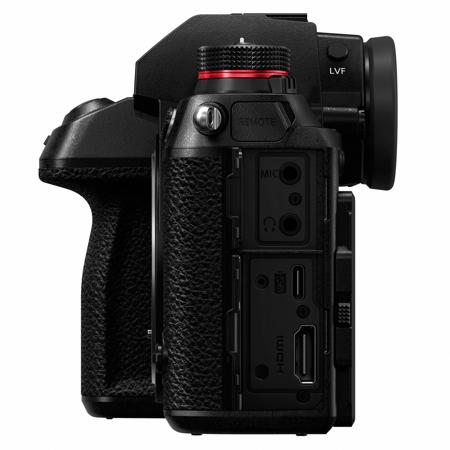 Panasonic LUMIX DC-S1 Mirrorless Digital Camera Body