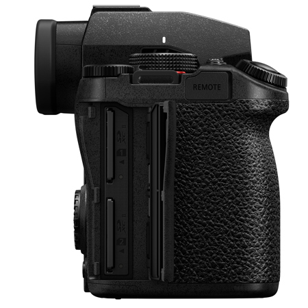 Panasonic LUMIX S5II Mirrorless Camera