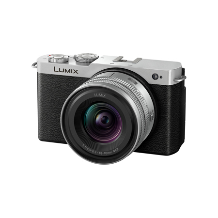 Panasonic LUMIX S9 Mirrorless Camera with 18-40mm f/4.5-6.3 Lens