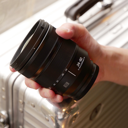 Panasonic LUMIX S 24-60mm f/2.8 Lens for L Mount S-E2460
