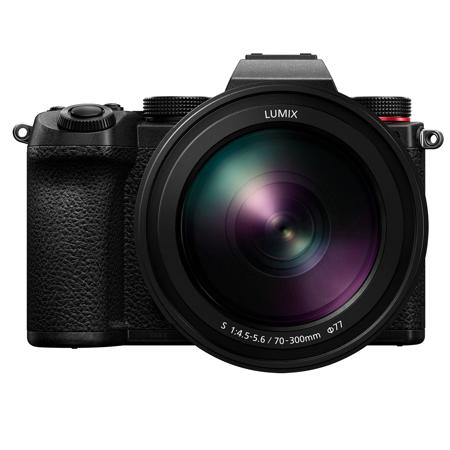 Panasonic LUMIX S 70-300mm f/4.5-5.6 for L Mount S-R70300