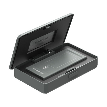 ProGrade Digital PG10 4TB USB 4 External SSD, Black PGWFD4TBANA