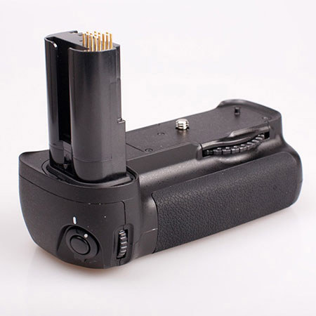 Phottix BG-D200 (MB-D200) Premium Series Battery Grip
