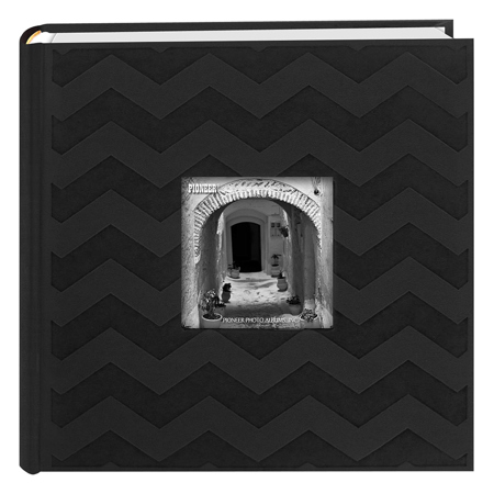 Pioneer Geometric, Holds 200 4x6" Photos, 2 Per Page, Chevron Black