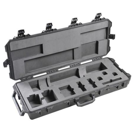 Pelican iM3100 Pelican Storm Case with Custom Foam for 9420 LED Work Light,Black