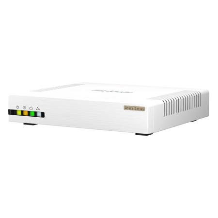 Qnap QHora-321 Next-Generation Six-Port 2.5GbE SD-WAN Router QHORA