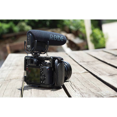 Rode VideoMic Pro Directional On-Camera Microphone VIDEOMIC PRO-R