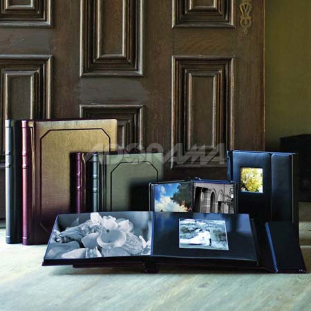 Renaissance Albums The Hudson, Bound Album with 10 Peel & Mount 10x10" Pages, Textured Brown Polyurethane Covers with Black Pages