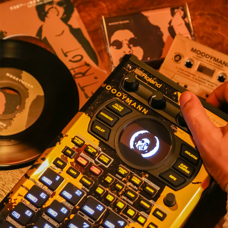 Roland SP-404MKII KDJ Records Limited Edition Creative Sampler and