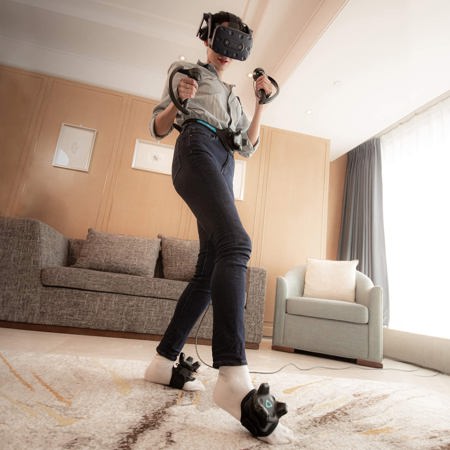 Rebuff Reality TrackStrap Plus Bundle for VIVE Trackers STSP2TBP1NA