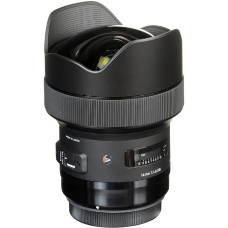 Sigma 14mm f/1.8 DG HSM Art Lens for L Mount, Black