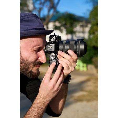Sigma 18-50mm f/2.8 DC DN Contemporary Lens for Fujifilm X Sigma 18-50mm f/2.8 DC DN Contemporary Lens for Fujifilm X