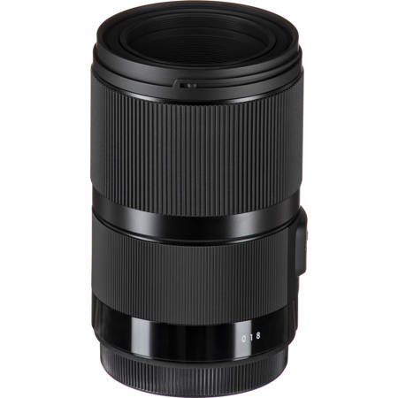 Sigma 70mm f/2.8 DG Macro Art Lens for L Mount