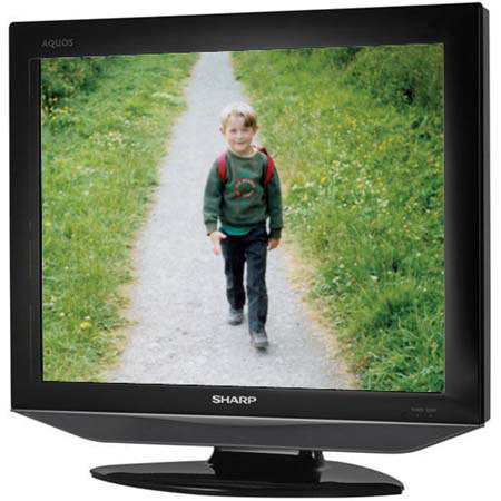 Sharp LC-20S7U AQUOS 20" LCD TV with 4:3 Aspect Ratio, 640 x 480 VGA Resolution, NTSC / ATSC Tuners