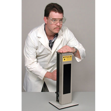 Sirchie Puissant 30-Watt Shortwave UV Light Source