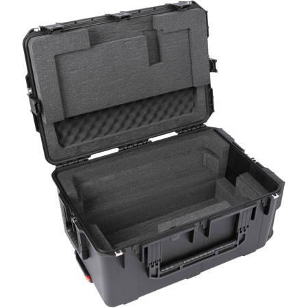 Chroma Plus Hard luggage With TSA Lock, Dual Wheel and Detailed Interi