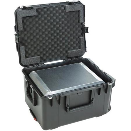 SKB iSeries Case with 13" 6RU Removable Fly Rack