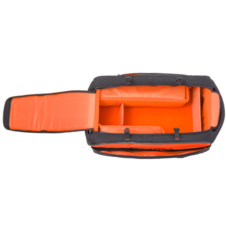 すSlinger バッグ パーソナルユースの球出しバッグ 「Slinger Launcher Bag」が7月末より