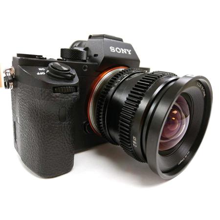 SLR Magic Cine 18mm F2.8 シネレンズ　Eマウント SLR Magic 18mm f/2.8 Full Frame Cine Lens (Sony E Mount) SLR-1828FE