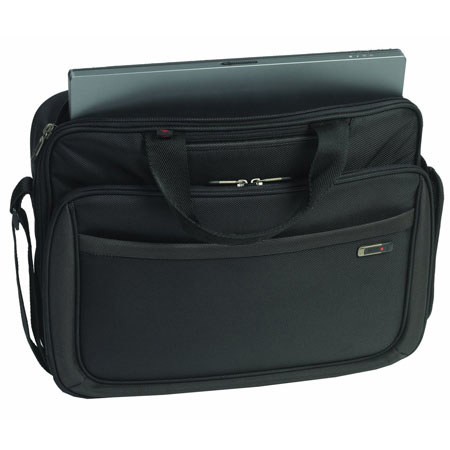 Solo CLA1034 15.6" Laptop Slim Brief, Black