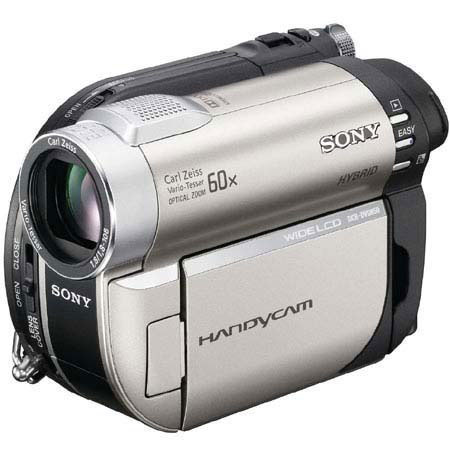 Sony DCR-DVD650 DVD Camcorder Kit w/Mack 2Yr Ext Wrrnty