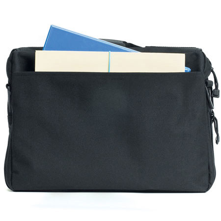 Solo P2T-10/4 Expandable Messenger Bag, Grey/Black