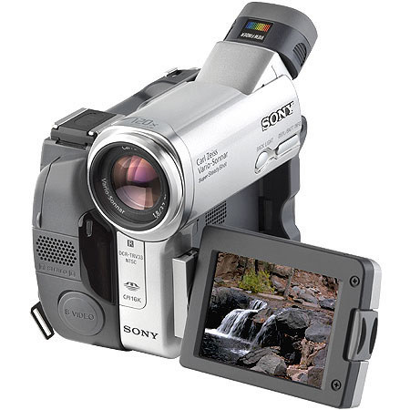 Sony DCR-TRV33 Mini DV Handycam Camcorder