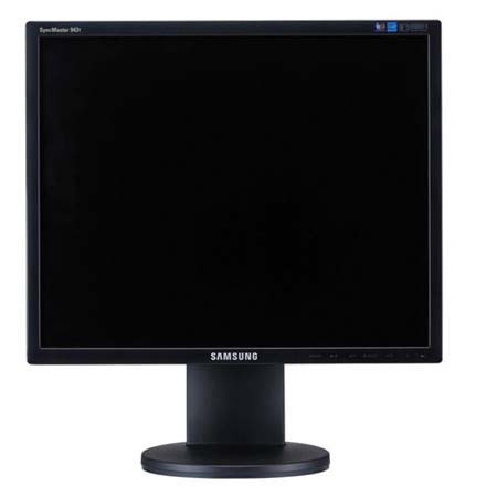 Samsung 943T 19" LCD Screen Computer Monitor, 1280 x 1024 Resolution, DC 10000:1 Contrast Ratio, 250cd/m Brightness