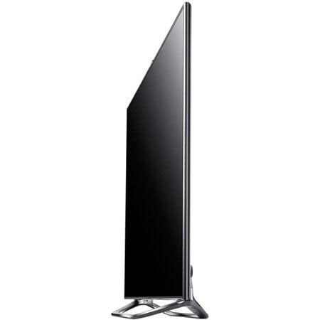 Samsung 55" LED Flat Panel 3D HDTV with Adorama $300.00 Gift Certificate