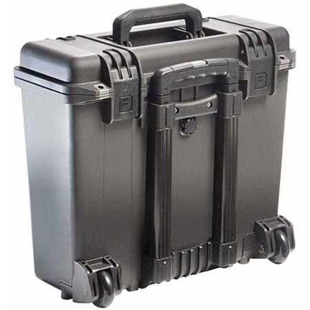 Pelican iM2435 Top Loader Case with Foam, Black