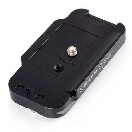SunwayFoto PC-7DIIR Quick-Release Plate for Canon 7DII Camera