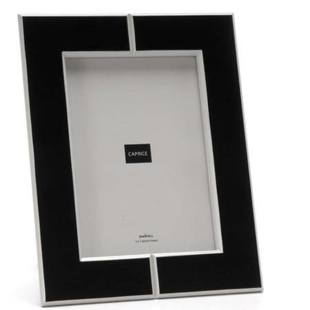 Swing Caprice Wood Frame for A 5x7in Photo, Black/White